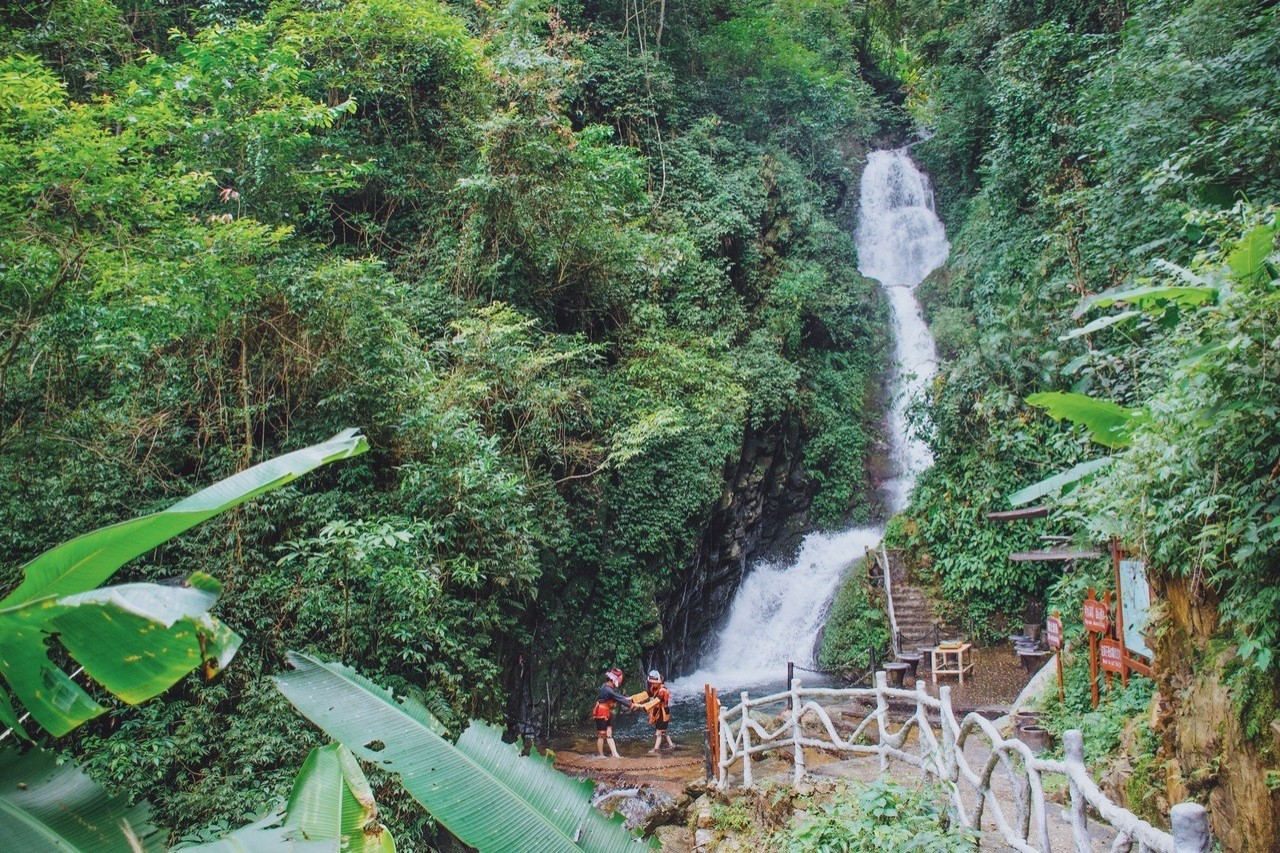 「圣堂」免门票！五一出游首选金秀！世界瑶都让您嗨翻天！