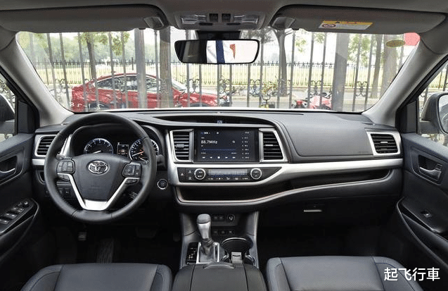 丰田汉兰达|2018款汉兰达还值得入手吗？它有什么优缺点！