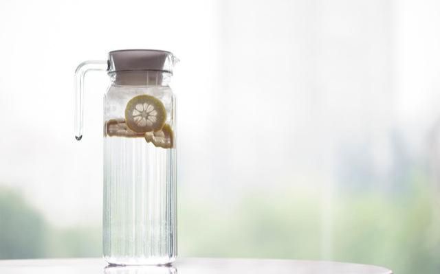 胆固醇|胆固醇高的不止肥肉，这3类食物，多吃一口都不行，不然血脂飙升