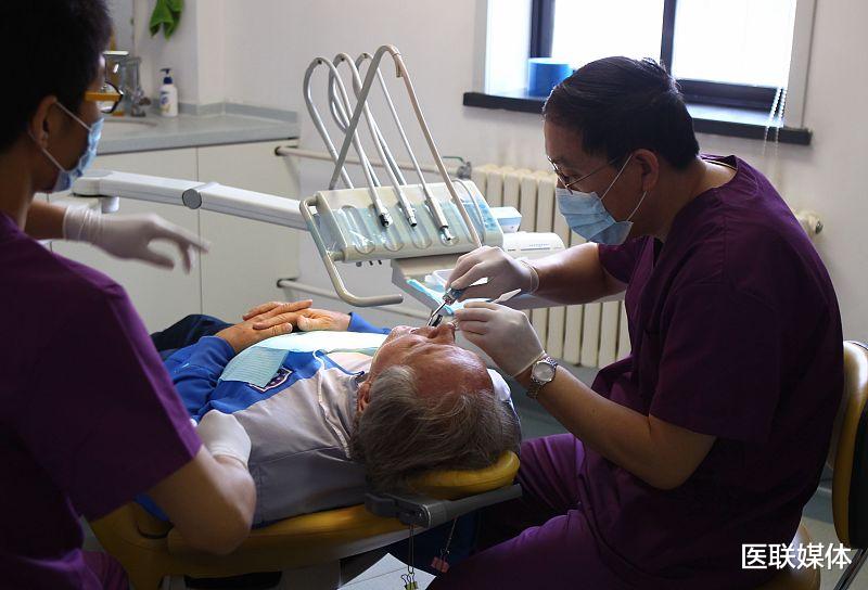 疾病▲牙缝变大,可能是这3种疾病引起的,希望你一个也不会碰上