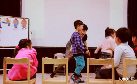 数学|最适合师范生报选的专业，第4个是2020热门专业排行榜前10，厉害