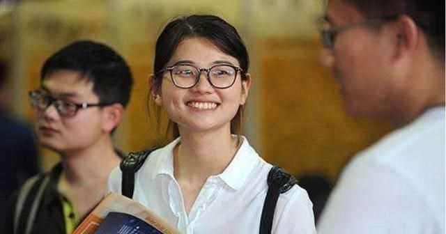 大学|考入专科院校的学生，5件事情要尽早准备，抢占先机才能更有发展