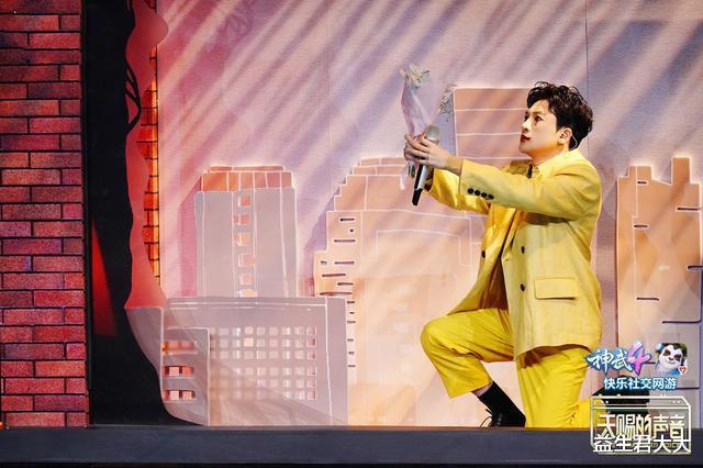 苏有朋:苏有朋用心演绎音乐作品,小丑妆催泪来袭,惊艳全场