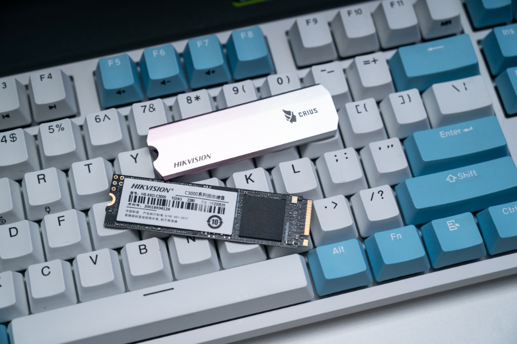 ntt|海康威视C3000固态硬盘,全面升级主控更高的可靠性