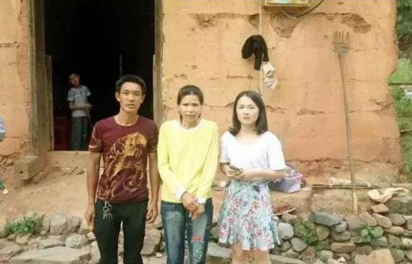 大学|她是近700分考入名校的女学霸，毕业无处可去，嫁给农民生6个孩子