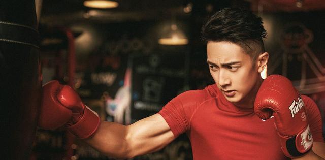 『吴尊』数次隐瞒婚姻、曾称9年未碰异性，吴尊晒结婚证引发谎言连环穿帮