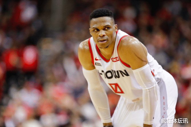 快船队|算盘打得真响!快船1换3报价火箭,这交易要成伦纳德做梦都会笑醒