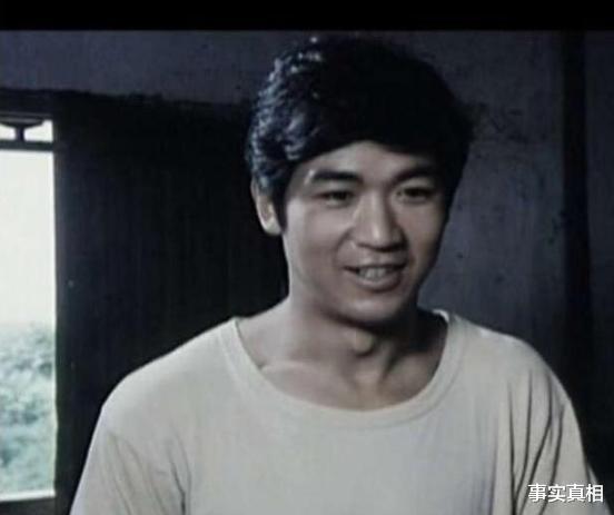 张国立|1972年，张国立和尸体同睡4晚后，头发掉光精神恍惚，险一命呜呼