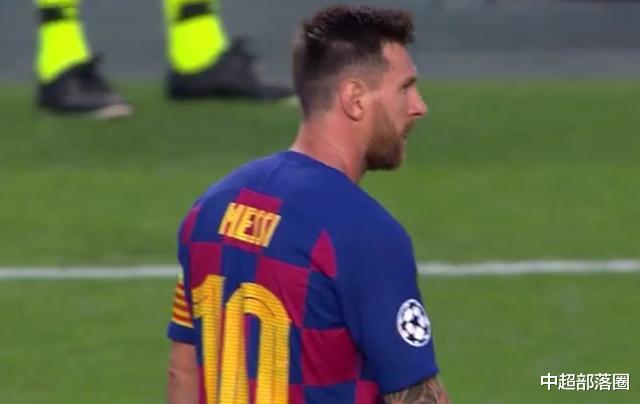 巴塞罗那|短短31分钟,巴萨连创2大耻辱纪录!纸糊的防线,让梅西一脸绝望
