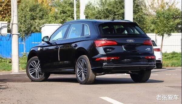 红旗@跌9万，终于被国人捧红，3月份卖出10882辆，成中型豪华SUV车王