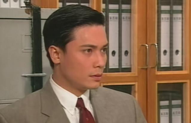 罗嘉良|12年前，他抛弃“糟糠之妻”娶小12岁美娇妻，原配如今怎样了