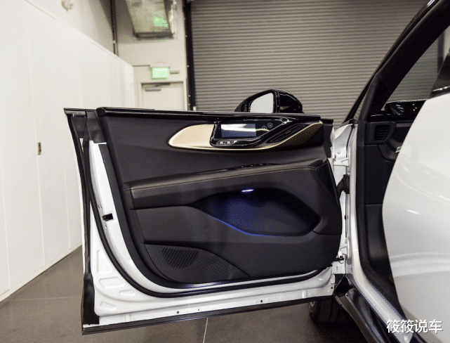 特斯拉|贾跃亭也“搞事情”！新车零百3S以内，配12块液晶屏幕，还想啥特斯拉