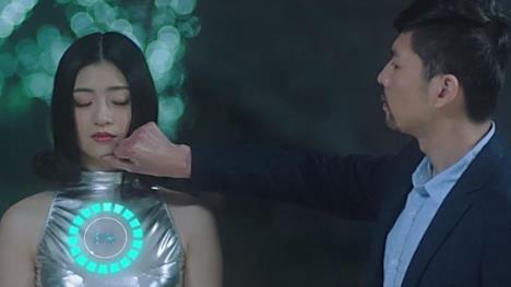 机器人▲“女机器人”大卖！内部让人大开眼界，会出汗还能“生孩子”