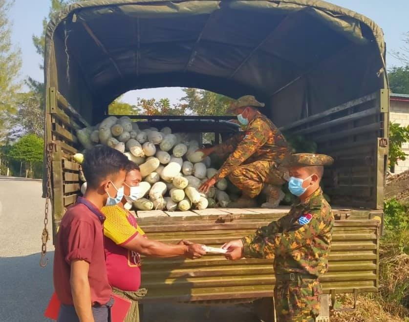 缅甸武器解密 缅军沿海军区组织驻军收购当地农户滞销农产品