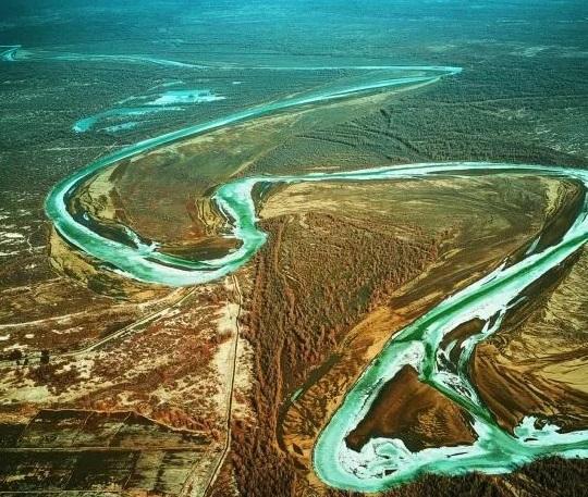 荡口古镇▲中国最长的内陆河“脱缰之马”，世界上距离海洋最远的河流！