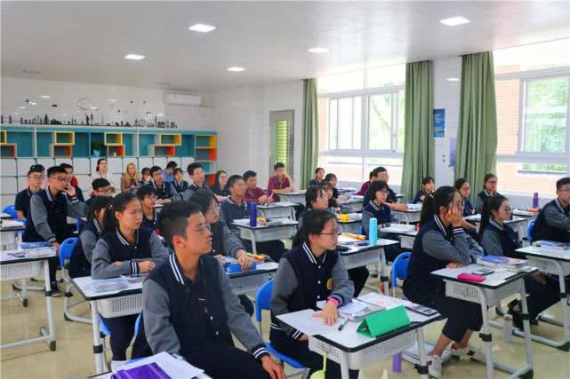 教育部▲教育部官宣新“喜讯”，中小学教师收到通知后开心不已，家长：强烈支持