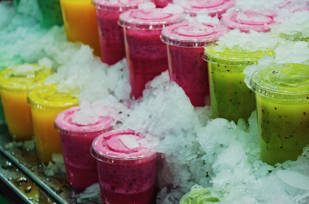 辣条■女生一旦体重过百,尽量少吃这“4种食物”,当心长出双下巴