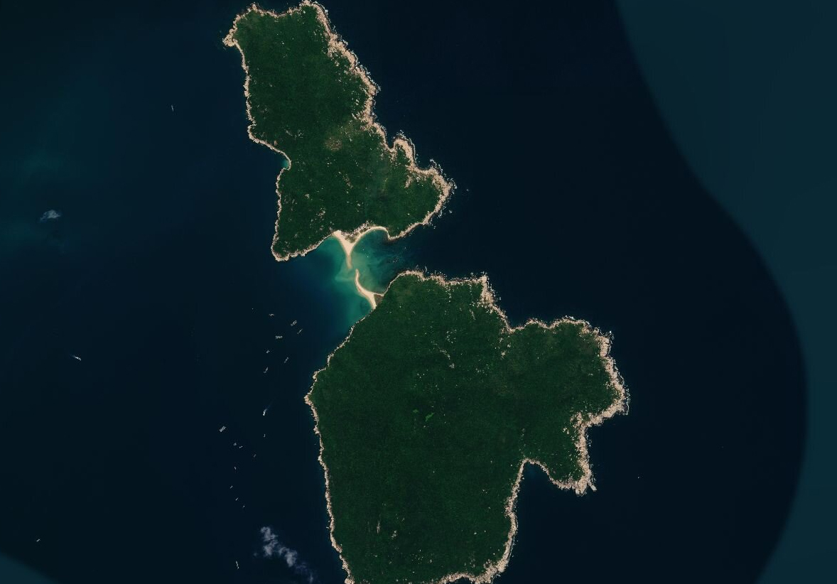 「荡口古镇」卫星航拍南海10大最美岛屿,蜈支洲岛排第一,您怎么看?