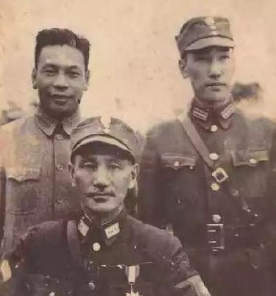 起义|专横跋扈导致海军起义，海军总司令死因成谜，桂纶镁否认与其有关