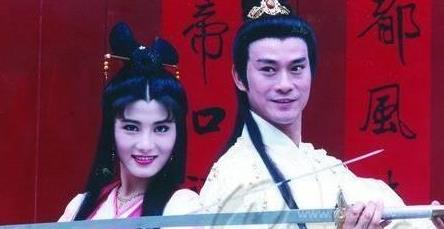 『武侠剧』十部红极一时的武侠剧，看过5部的人就承认自己老了吧