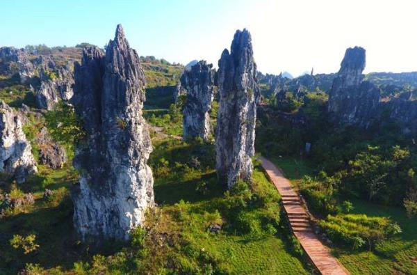 「贵州」贵州又一个“孔”走红网络，口碑好景色佳，游客评价不输小七孔