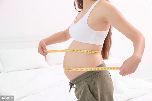 【西洋参】女性三十五岁后，若是能将体重控制在这个范围，恭喜你，更显年轻