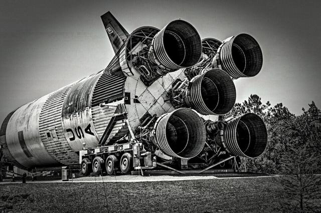 土星5号@深入解读土星5号火箭强大的根本原因！