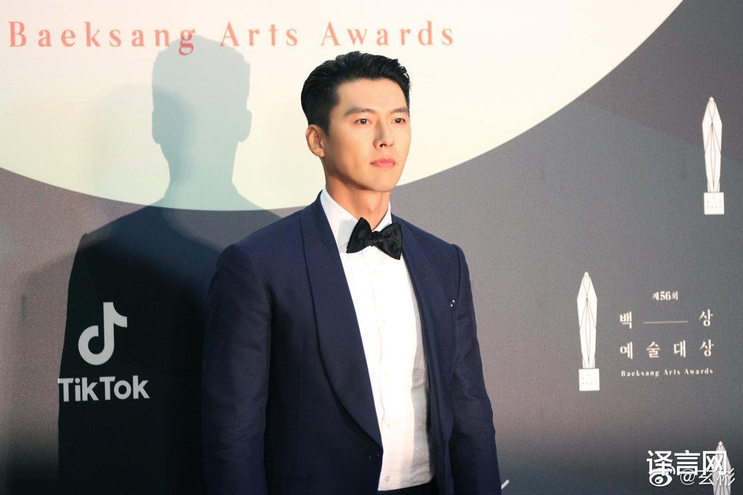 「玄彬」玄彬久违晒照，西装领结大背头太帅！与孙艺珍同框和宋慧乔传复合