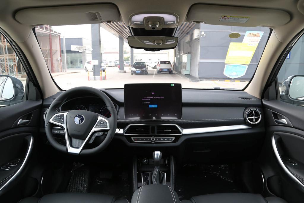 比亚迪宋|老百姓的囊中物，颜值大气，6.99万，看了让你不得不爱