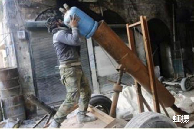 虹摄|夕阳产品走红中东，小伙生产煤气罐一年卖3个亿！网友：别改炮弹