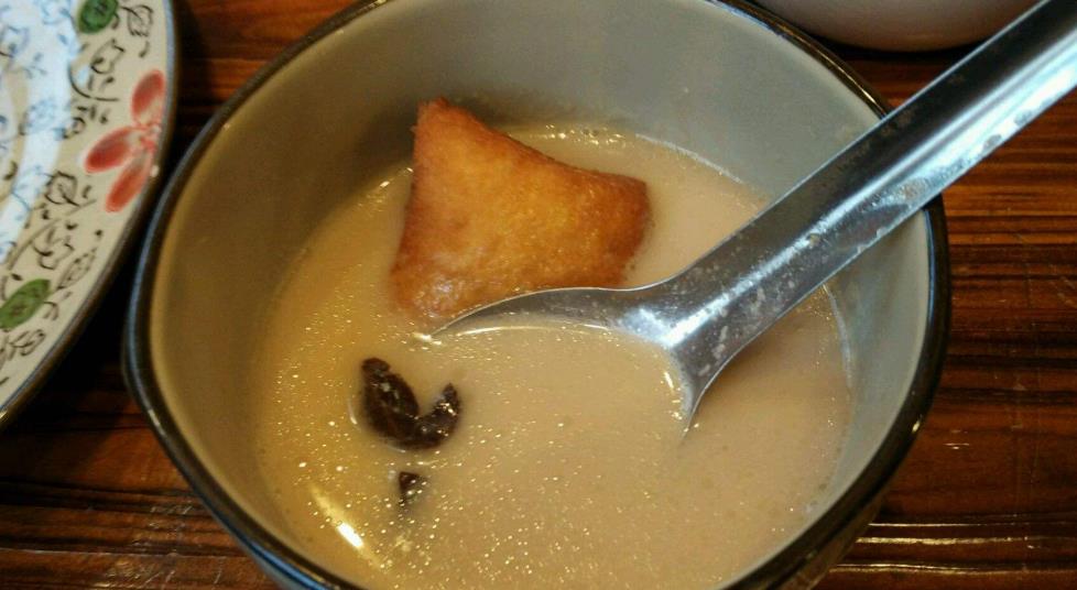 『炸鸡』内蒙早餐如此“硬核”，为何没有传遍全国？各地吃货：是我太弱鸡