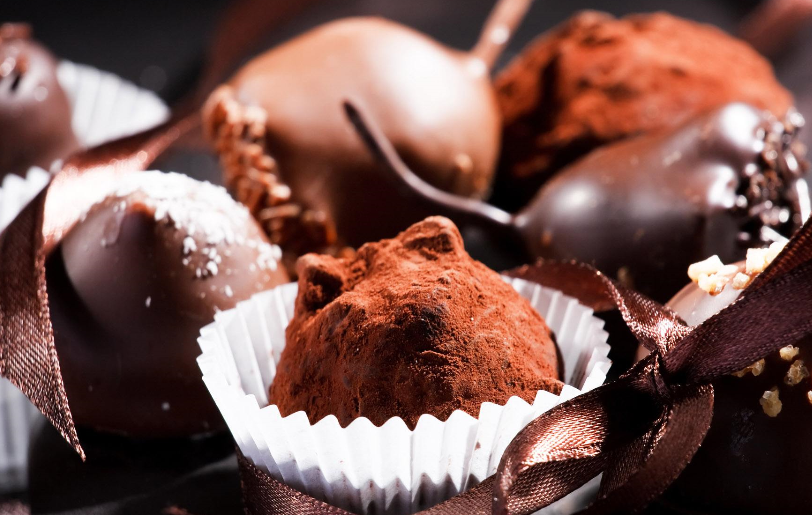 成毅|五种热量超高的食物,奶酪居然垫底,“冠军”对减肥女孩很不友好