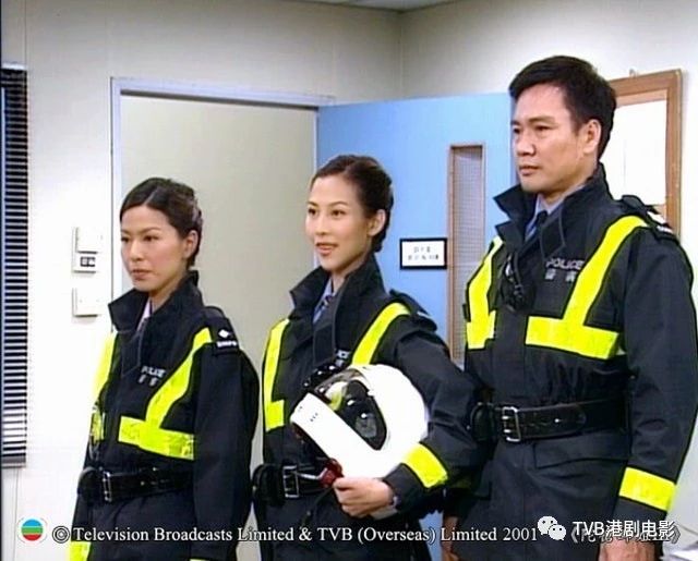 滕丽名|《陀枪师姐2020》滕丽名事隔16年再演陈三元　冻龄美貌令人惊艳