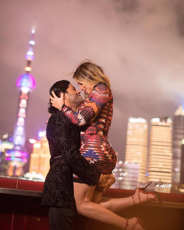 胡尔克|中超外援胡尔克花式健身撒狗粮，高难度动作真帅气，不服不行！