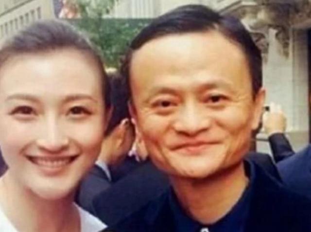 阿里巴巴|跟着马云20年,那个兢兢业业不肯辞职的前台小妹,现在怎么样了?