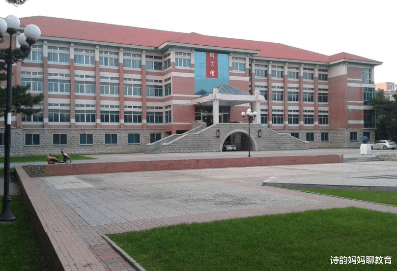 教育部|教育部公示：撤销这4所大学建制，停止招生，大一新生：幸好没报