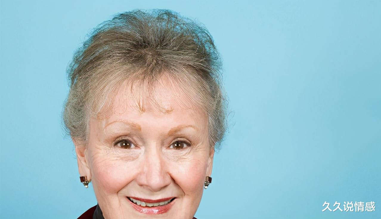 退休|3位65岁退休奶奶的忠告：不合群，才是长寿的法宝