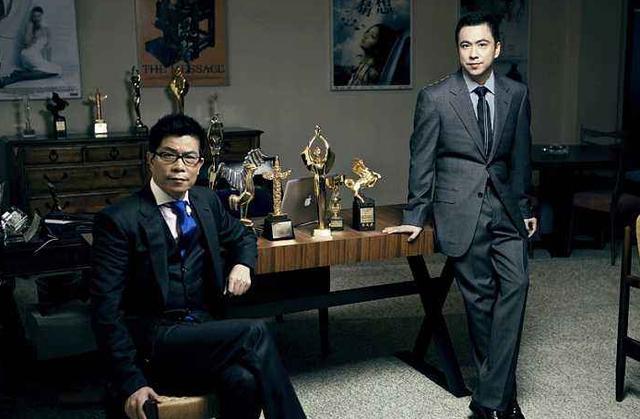 『华谊兄弟』1997年，王朔被封杀，冯小刚搭上华谊兄弟，从此走上了人生巅峰