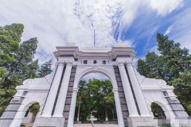 高校|大学中“美女偏多”的4大专业，适合男生报考，就业交朋友都不愁