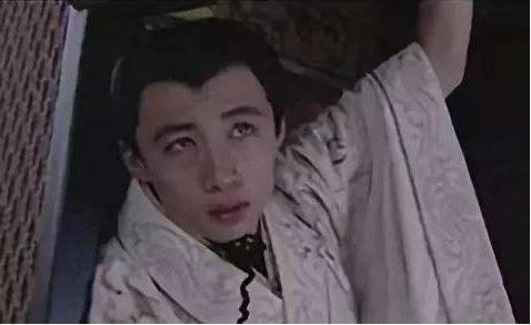 「汉武帝」景帝14个儿子没几个省油的灯，为何十子刘彻能上位，其余儿子呢？