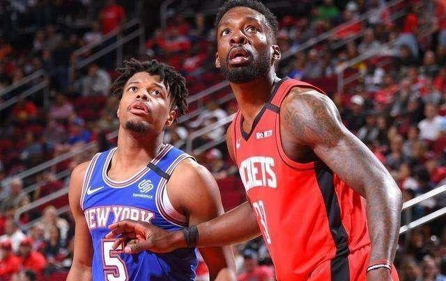 【火箭队】换血！火箭2笔签约，要2000万中锋，31岁老将弃用，双MVP夺冠大增