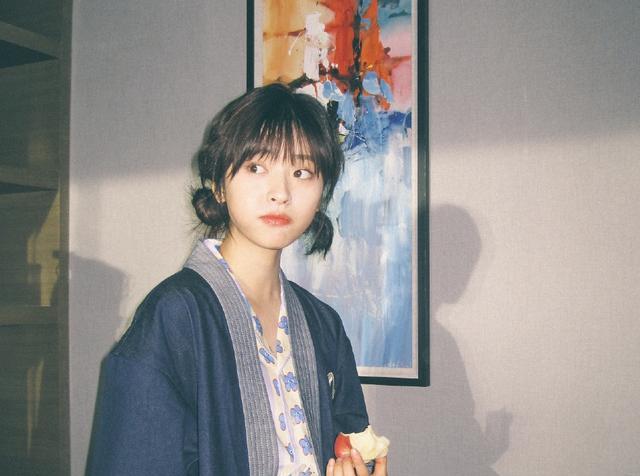 发型|具备“少女感”的女生，多半有以下4个相似之处，不只是简单看脸