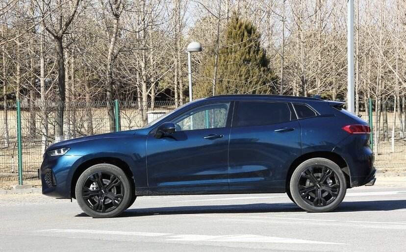 本田雅阁：年轻人的首选！顶配20万，档次堪比60万，自带V8声浪