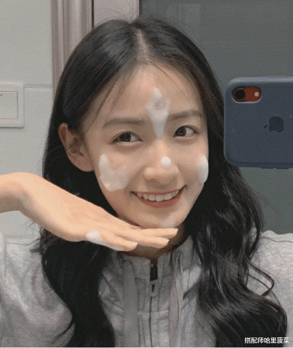 『面膜』不管男女过了30岁,建议不要养成这些护肤习惯,会拉低颜值