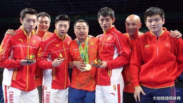 刘国梁▲刘国梁年薪曝光,作为中国乒协主席,网友不淡定了