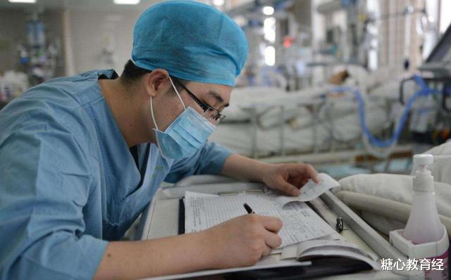 医生|学医苦,学院累?那是你不知道医学的这3个专业,待遇好还不加班