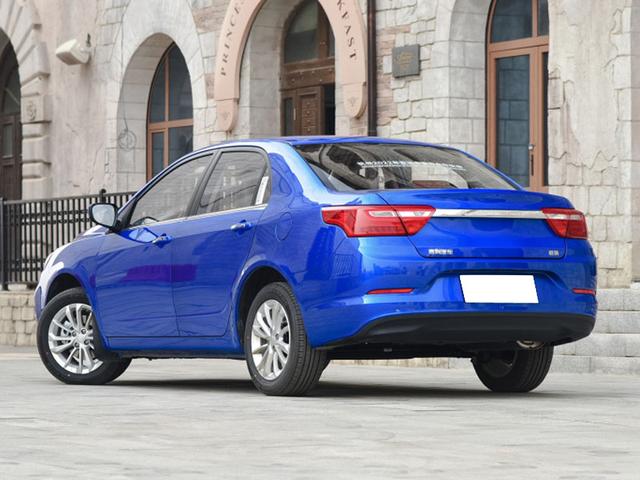 吉利远景|最具性价比的家轿！售价不到4万，油耗5.8升，入门级“神车”