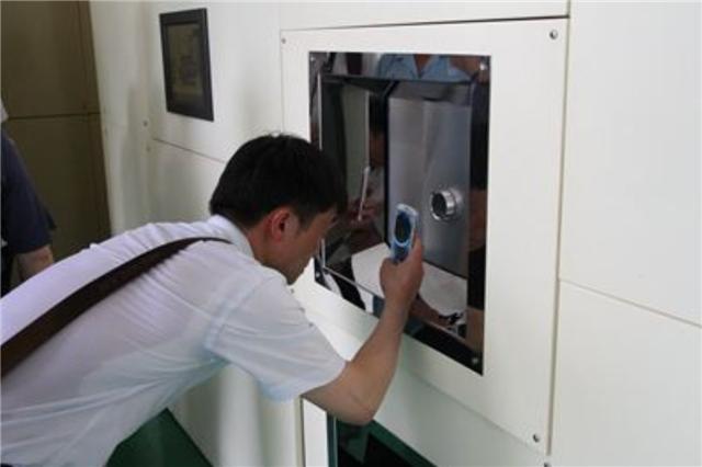 臆说古史|北大教授:没了传统丧礼,现在的殡葬制度是把过世的人当垃圾处理