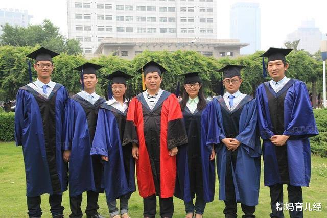 数学|教育部对“导师”下手了，研究生们沸腾了，网友：别高兴的太早！