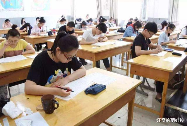 高考作文|2018全国满分作文《酒》，全篇没一个酒字，却把酒表现得淋漓尽致